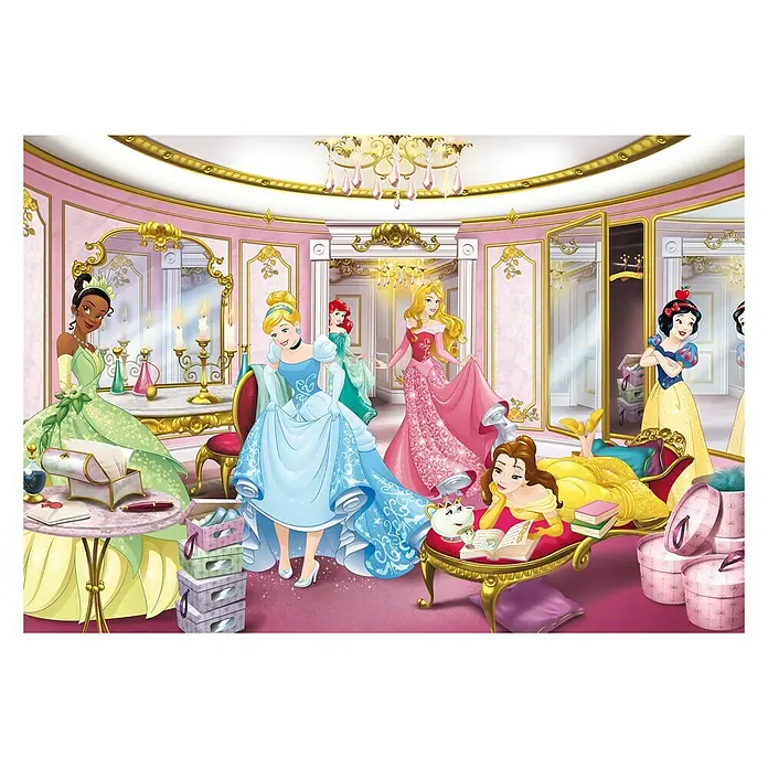 Komar Disney Edition 4 Fototapete Princess Mirror - 8 -tlg., B x H: 368 x 254 cm, Papier - Mehrere Disney-Prinzessinnen in einem luxuriösen Raum mit Kleidern, Spiegeln und Accessoires.