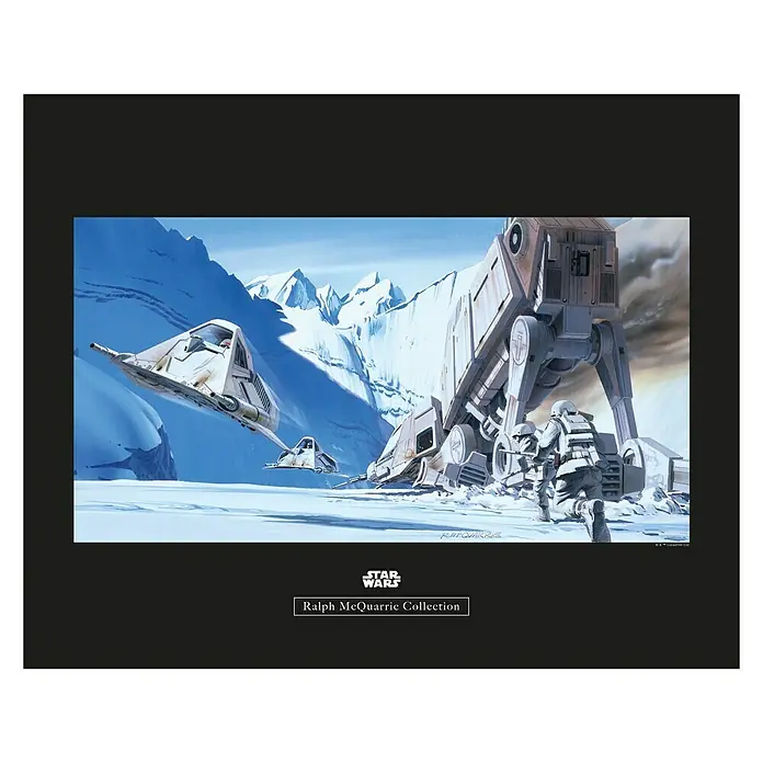 Komar Star Wars Poster RMQ Hoth Battle Snowspeeder - Star Wars, B x H: 70 x 50 cm - Star Wars Ralph McQuarrie Collection: Ein AT-AT und Snowspeeder auf dem Eisplaneten Hoth in einem beeindruckenden Konzeptkunst-Druck.