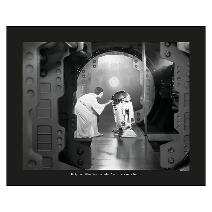 Komar Star Wars Poster Leia R2D2 Quote - Star Wars, B x H: 40 x 30 cm - Schwarzweißbild von Prinzessin Leia und R2-D2 in „Star Wars: Eine neue Hoffnung“, mit dem Text: „Hilf mir, Obi-Wan Kenobi. Du bist meine einzige Hoffnung.“