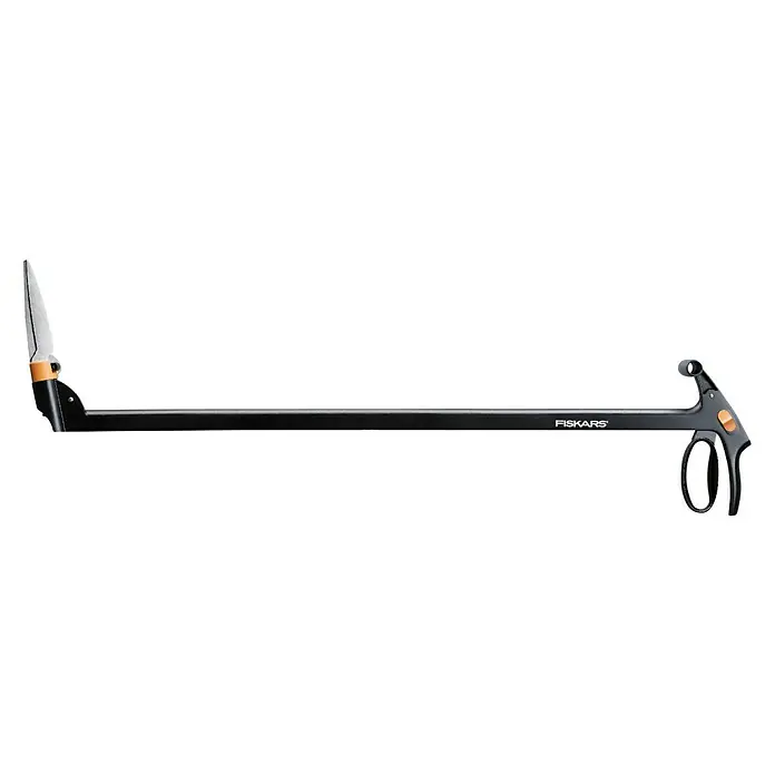 Fiskars Rasenkantenschere Servo-System GS46 - Länge: 101,2 cm - Eine Fiskars Astschere mit langem Griff vor schwarzem Hintergrund. Ideal für Baumschnittarbeiten in größerer Höhe ohne Leiter.