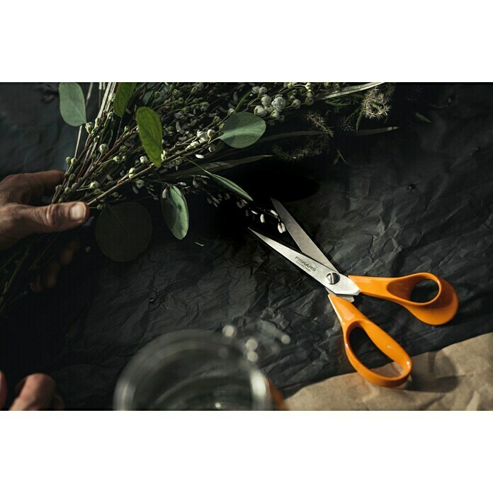 Fiskars Universalschere Classic S9021 cm Mood Shot