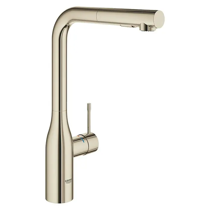 Grohe Essence Spültischarmatur - L-Auslauf, Nickel, Glänzend - Nahaufnahme einer Grohe Küchenarmatur in gebürstetem Nickel mit hohem Auslauf und Einhebelmischer für die moderne Küche.