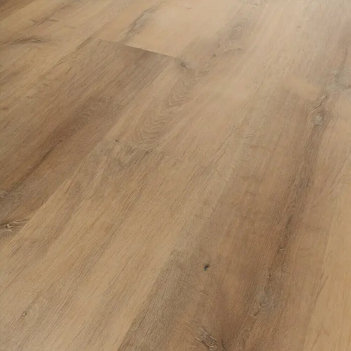 b!design Vinylbodenmuster Maxi Cognac Eiche - 281 x 161 x 4,2 mm, Landhausdiele - Nahaufnahme eines warmen, hellbraunen Holzbodenbelags mit natürlichen Maserungen und Texturen, ideal für moderne Wohnräume.