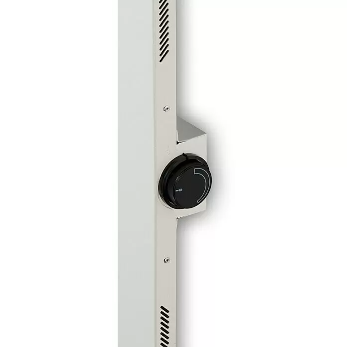 Admiral Radiador metálico por infrarrojos - 600 x 600 mm, 365 W, Blanco - Panel de calentador blanco con ranuras de ventilación y un pomo giratorio negro marcado de 0 a 5.