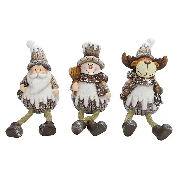 Dekofigur Kantensitzer - Keramik - Drei braun-weiße glitzernde Weihnachtsfiguren (Weihnachtsmann, Schneemann, Rentier) mit baumelnden Beinen.