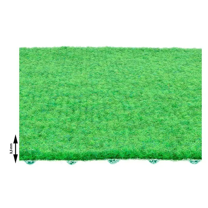 Rasenteppich Meterware Hockey - Breite: 400 cm, Grün, Mit Drainagenoppen - Grünes Kunstrasenstück mit einer Dicke von 3,5 mm, ideal für den Einsatz im Garten oder auf dem Balkon, strapazierfähig und pflegeleicht.