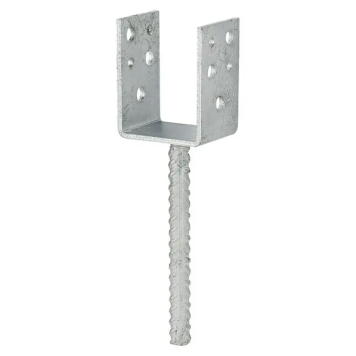 Stabilit Soportes en U - 81 x 50 x 80 mm - Primer plano de un soporte de poste para hincar con soporte en forma de U, perfecto para asegurar postes de madera en exteriores.