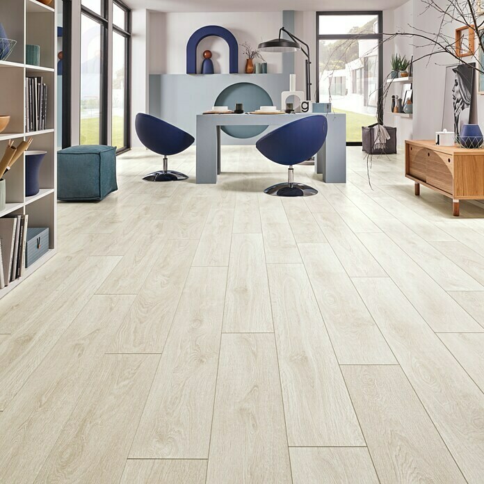 LOGOCLIC Vinto Laminat Eiche Bastogne1.285 x 192 x 8 mm, Landhausdiele Mood Shot