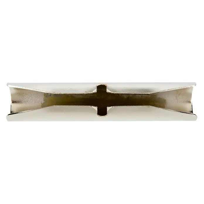 Elemento de unión de barra Tendencias 22 - 9,8 x 1,7 x 1,4 cm, Gris - Primer plano de una banda espaciadora plateada, con una ranura en forma de cruz en el centro, brillante y detallada.