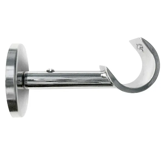 Soporte de techo Tendencias - Cromo, Largo: 7,8 cm - Primer plano de un soporte de barra de cortina plateado, con una placa de pared redonda y un soporte en forma de media luna.