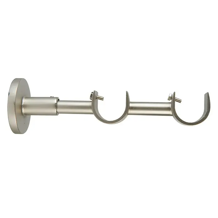 Soporte de pared Eclectic - L x An x Al: 18 x 5,3 x 5,3 cm, Diámetro: 28 mm, Metal, Plata - Soporte doble de barra de cortina plateado para montaje en pared, diseñado para dos cortinas, con tornillos para fijar la barra.