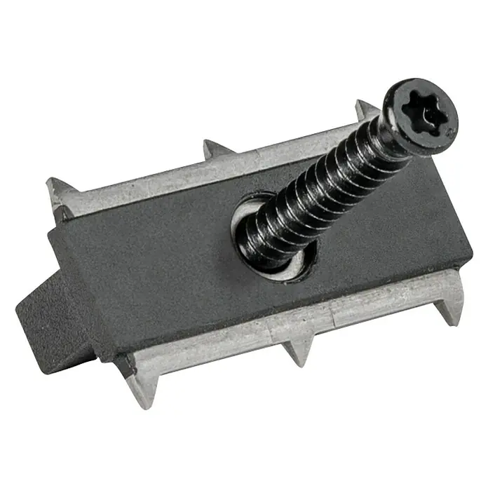 b!design Universal-Terrassen-Clip - 100 Stk. - Nahaufnahme eines schwarzen T-Nutensteins mit Schraube. Er ist ideal für Befestigungen und bietet sicheren Halt in T-Nutenprofilen.
