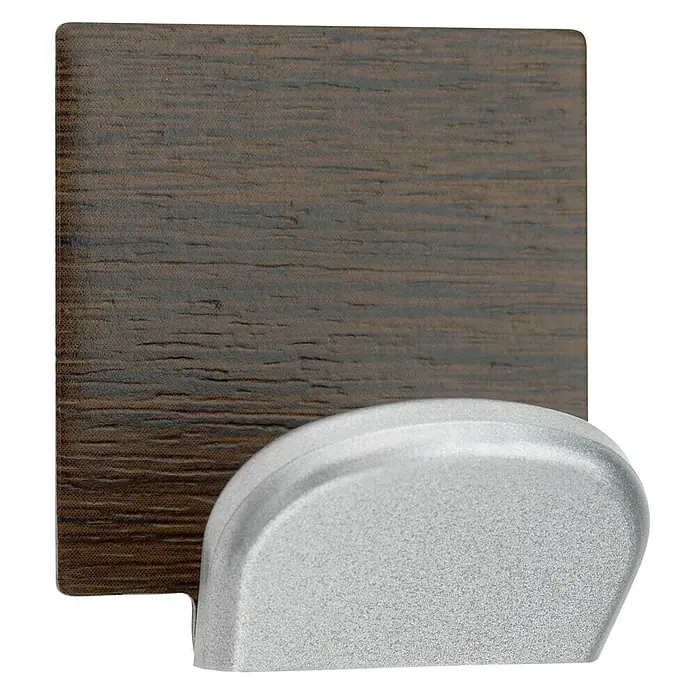 Inofix Colgador adhesivo 2078 - Acero inoxidable, Marrón, 2 ud., Cuadrado - Primer plano de un gancho de pared con un tablero trasero cuadrado de madera marrón oscuro y una base de gancho plateada.