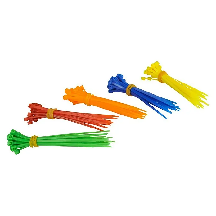 Voltomat Kabelbinder-Set - Bunt, 5 -tlg., 20 Stk. - Bunte Kabelbinder: Ein sortiertes Set aus grünen, roten, orangen, blauen und gelben Kabelbindern, gebündelt mit Gummibändern.