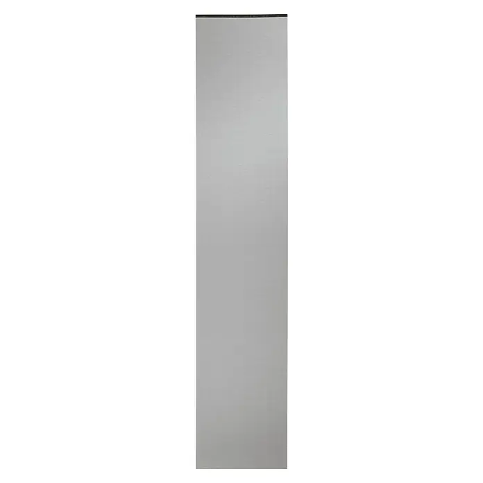 Expo Ambiente Flächenvorhang Basic - Grau, 100 % Polyester, B x H: 60 x 300 cm - Dieses Bild zeigt einen schlichten, modernen Kühlschrank mit einer edlen, grauen Edelstahlfront, die sich durch ihre schlichte Eleganz auszeichnet.