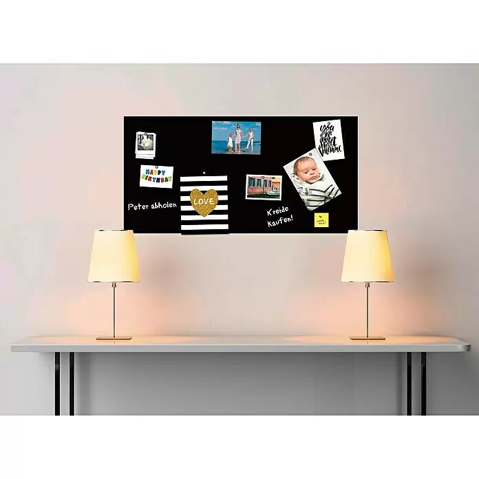 Magnetische Tafelfolie - Schwarz, 100 x 50 cm, Inkl. 3 Magnete und 3 Stück Kreide - Stimmungsaufnahme