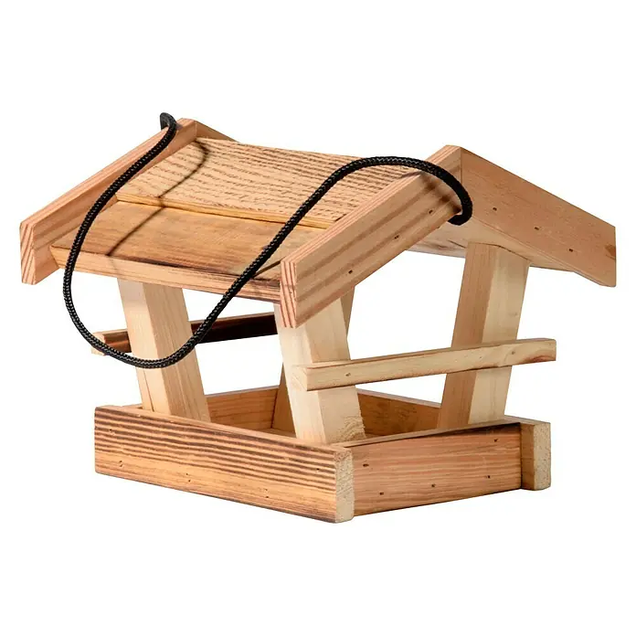 Dobar Vogelfutterhaus mit Brandmaserung - 19 x 18 x 16 cm, Hellbraun, Holz - Ein detailreicher Blick auf ein hölzernes Vogelhaus, das zum Aufhängen konzipiert wurde und die natürliche Holzmaserung hervorhebt.