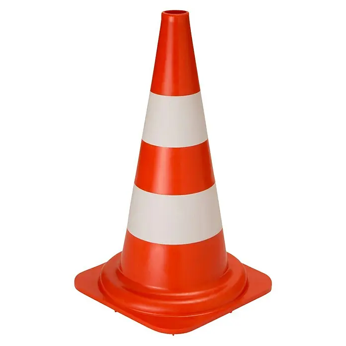 Conacord Leitkegel - Höhe: 50 cm - Orangefarbener Verkehrskegel mit weißen Streifen, der zur Verkehrssicherheit aufgestellt wird. Der Kegel ist aus Kunststoff und hat einen viereckigen Fuß.