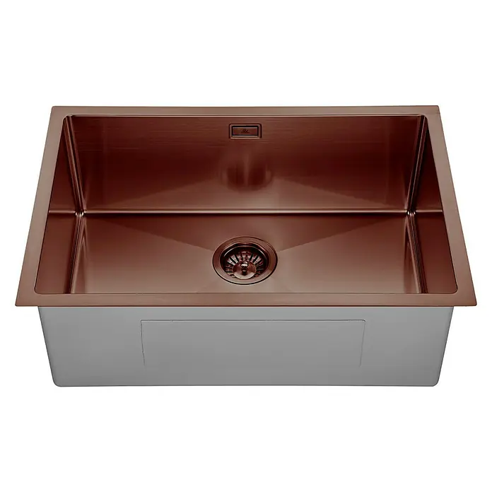 Fregadero encastrable Urano - 45,7 x 68,6 cm, Acero inoxidable, Cobre/Rose, Mate - Primer plano de un moderno lavabo rectangular con un acabado de cobre brillante y un desagüe central.