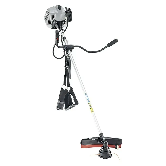 AL-KO Premium Benzin-Motorsense BC 500 B - 1.900 W, Schnittbreite Faden: 41 cm, Schnittbreite Messer: 25,5 cm - Freischneider mit Tragegurt für komfortables Arbeiten im Garten. Das Gerät ist ideal zum Trimmen von Rasenkanten und schwer zugänglichen Stellen.