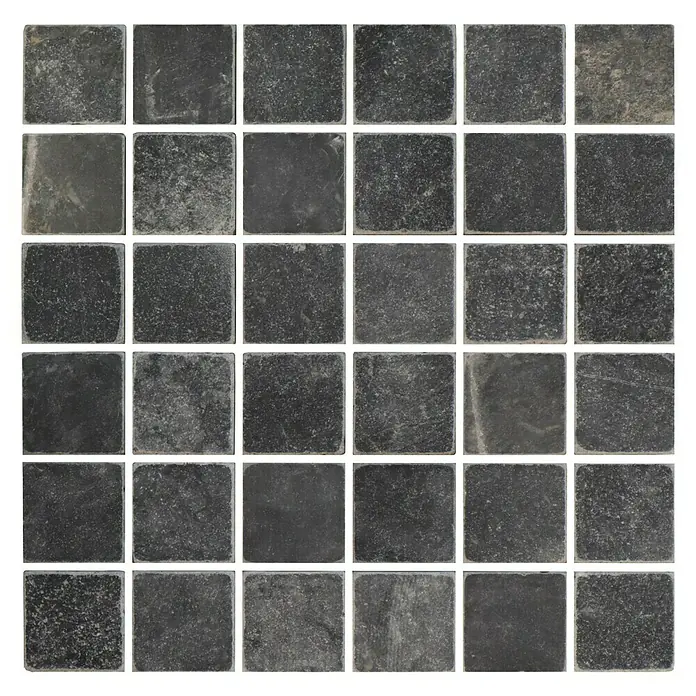 Malla mosaico Blackstone 4,8 - 30 x 30 cm, Negro, Mate - Una vista detallada de las baldosas de mosaico cuadradas de piedra natural gris con una textura ligeramente irregular, ideales para baños y cocinas.