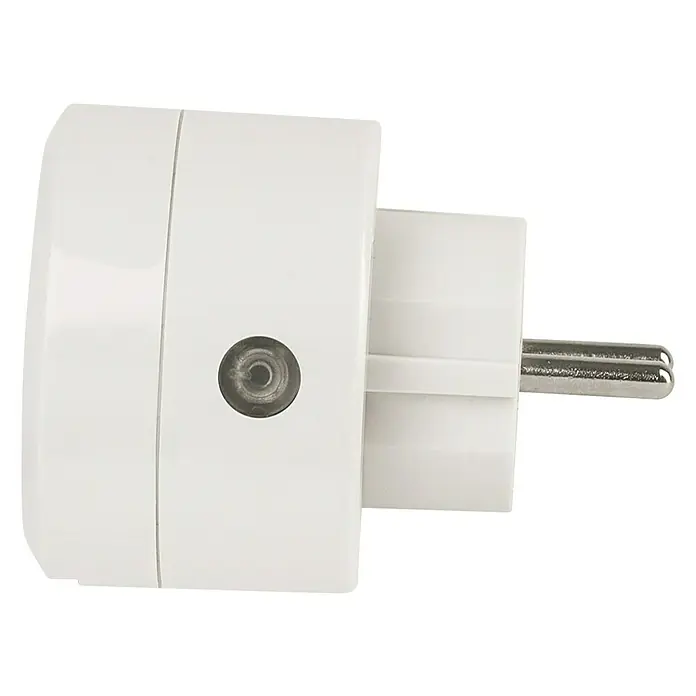 Essentials WiFi-Schaltsteckdose - Weiß, 10 A, Max. Anschlussleistung: 2.300 W - Nahaufnahme eines weißen Eurosteckers, der für europäische Steckdosen geeignet ist. Praktisch und kompakt für den täglichen Gebrauch.