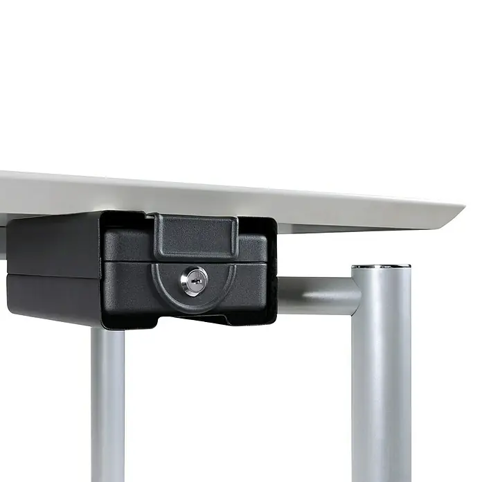 Arregui Caja de caudales - L x An x Al: 203 x 160 x 75 mm, Negro - La caja fuerte negra con cerradura está montada debajo de una mesa plateada sobre una pata de mesa plateada para guardar objetos de valor.