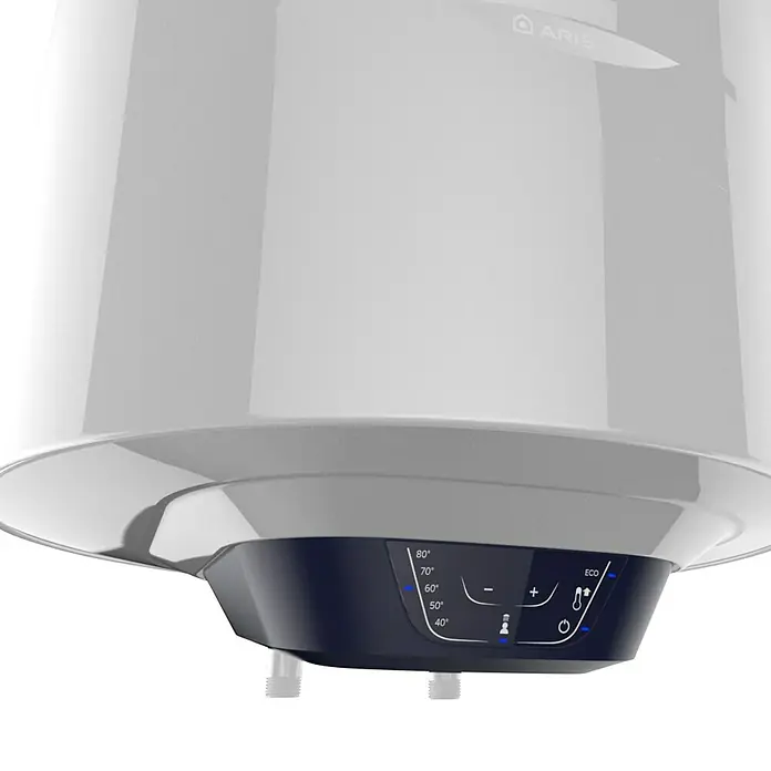 Ariston Termo eléctrico Blu1 Eco H 100 - 95 l, 1.500 W - Primer plano de un calentador de agua Ariston con control digital para la regulación de la temperatura.