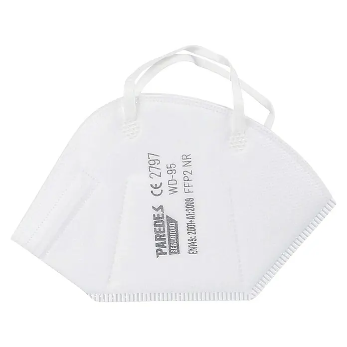 Mascarilla de protección respiratoria - FFP2 NR, 2 ud. - Primer plano de una máscara respiratoria FFP2 blanca con texto impreso, diseñada para proteger contra partículas en el aire.