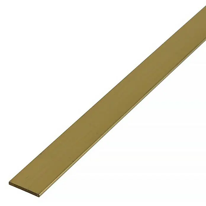Stabilit Perfil plano - Espesor: 2 mm, Metal, Oro - Primer plano de una barra rectangular de latón dorado. El latón es brillante y refleja la luz, destacando su calidad.