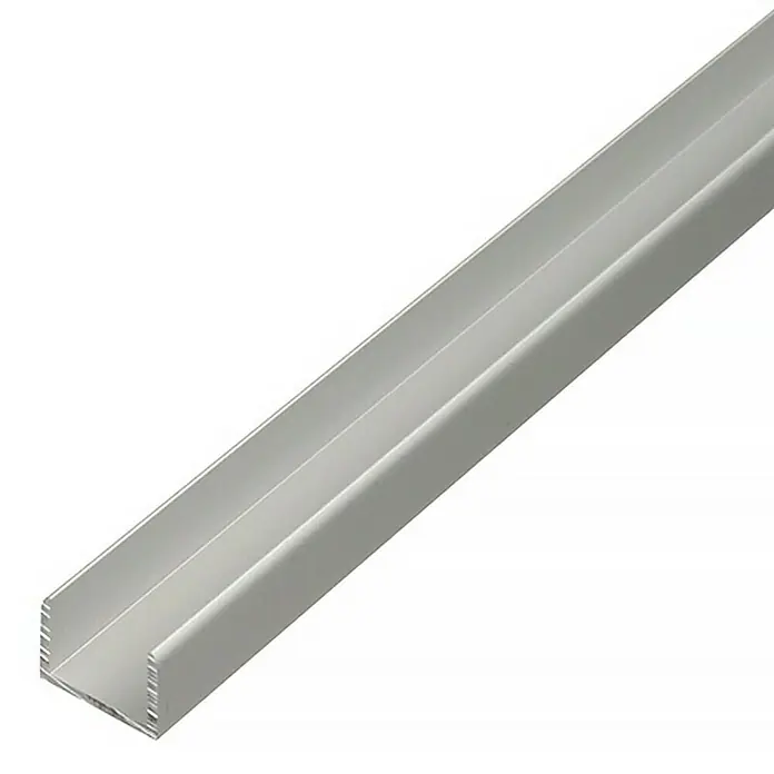 Kantoflex Perfil en U - 1.000 x 10,9 x 10 mm, Espesor: 1,5 mm, Plateado - Un perfil en U de aluminio gris claro en una vista de cerca, destacando la forma y el material del producto.