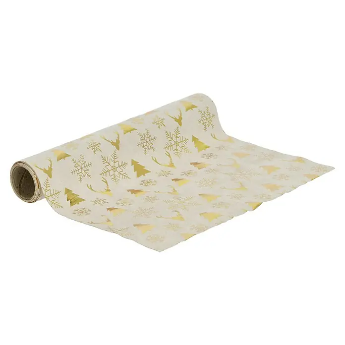 Dekostoff - Beige/Gold, 200 x 28 cm - Eine Rolle Geschenkpapier mit goldenen Weihnachtsmotiven, wie Tannenbäume, Schneeflocken und Hirsche, ideal für festliche Verpackungen.