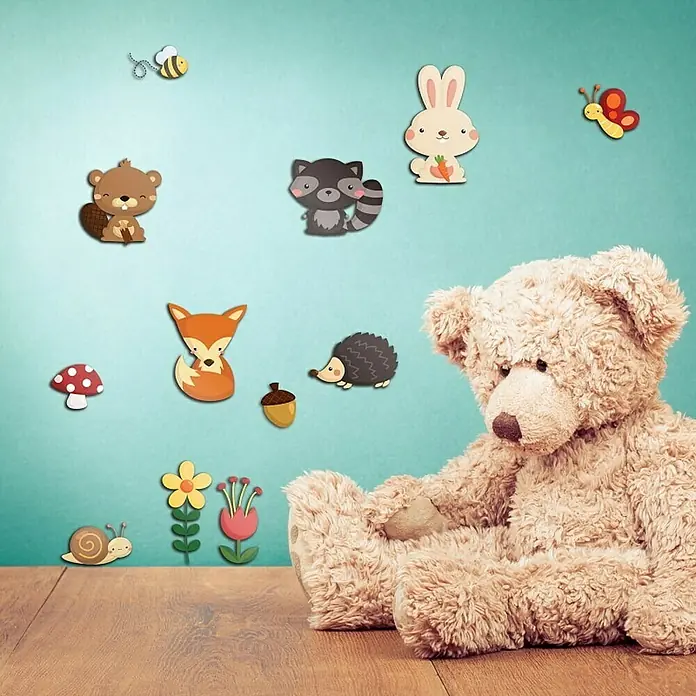 Vinilo de pared 3D Animales - 30 x 30 cm, Multicolor, Plástico - Bonito conjunto de decoración de pared para la habitación de los niños con un oso, conejo, erizo y otras criaturas del bosque para un ambiente agradable.