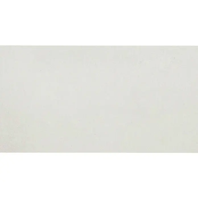 Art-Tec by Palazzo Feinsteinzeugfliese - 60 x 120 cm, Offwhite, Matt - Ein helles, rechteckiges Element, wahrscheinlich eine Fliese oder eine Platte, mit einer subtilen, natürlichen Textur.