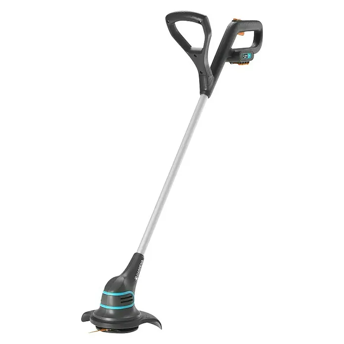 Gardena SmallCut Recortabordes de batería Li-23 R - 14,4 V, 2 Ah, Iones de litio, 1 batería, Ancho de corte cuchilla: 22,3 cm - El recortabordes a batería Gardena SmallCut 23/18V ofrece un corte de bordes de césped preciso y cómodo, gracias a su peso ligero y diseño ergonómico.