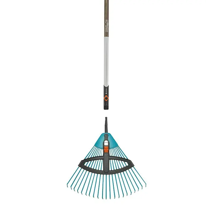 Gardena Combisystem Verstellbesen - Arbeitsbreite: 35 cm - 52 cm, Verstellbare Zinken - Gardena Combisystem Fächerbesen mit verstellbaren Zinken, ideal für Laub und Gartenabfälle. Flexibel und effizient für die Gartenpflege.