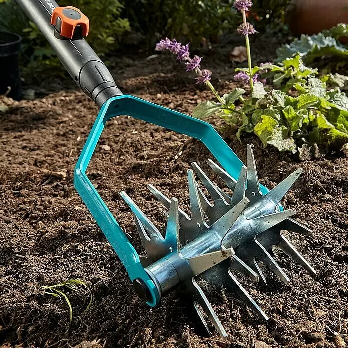 Gardena Combisystem Sternfräse - Arbeitsbreite: 14 cm, Edelstahl - Stimmungsaufnahme