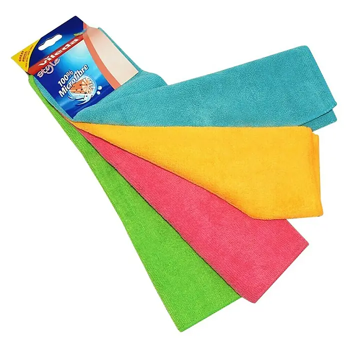 Vileda Paño de microfibra Style - An x L: 34 x 36 cm, Material: Materiales naturales, 4 ud., Multicolor - La imagen muestra un conjunto de paños de microfibra Vileda Style en varios colores, empaquetados en una funda de plástico, perfectos para la limpieza doméstica.