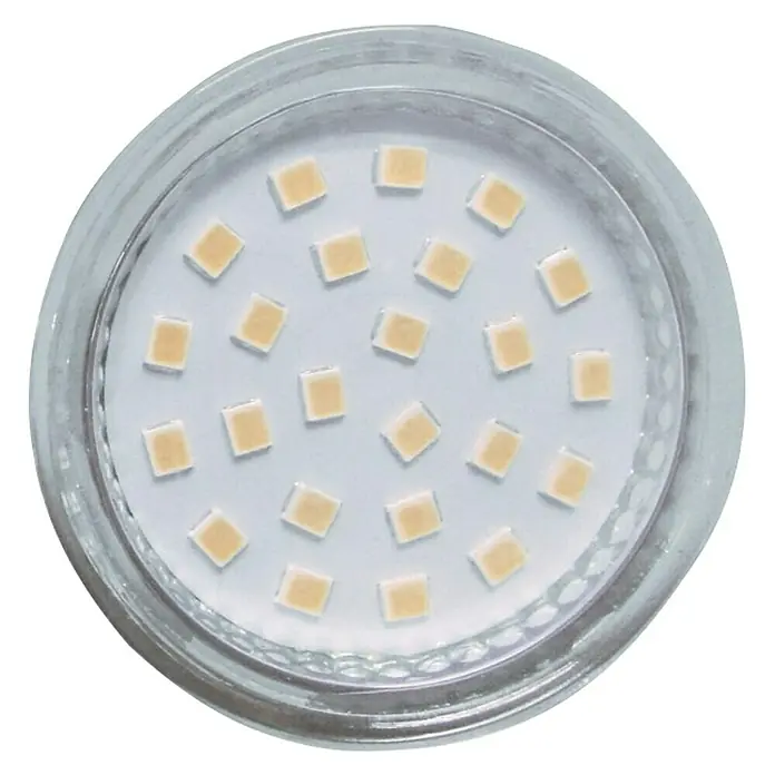 Voltolux Bombilla LED - GU5,3, No regulable, Blanco cálido, 330 lm, 4,5 W - Primer plano de una lámpara LED con múltiples diodos emisores de luz cuadrados pequeños. La luz parece uniforme y brillante.