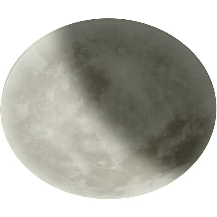 Trio Lighting Plafón LED redondo Luna - 22 W, Ø x Al: 40 x 10 cm, Gris - Primer plano de la Luna. La superficie lunar está cubierta de cráteres y surcos, y se representa en varios tonos de gris.