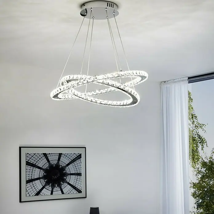 Eglo Lámpara colgante LED redonda Vazarro - 29 W, Ø x Al: 550 x 1.200 mm, Cromo, Blanco frío - Lámpara colgante con cristales brillantes y tres anillos entrelazados, creando un ambiente moderno y lujoso.