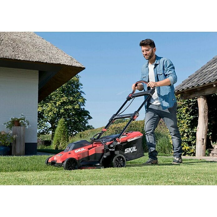 Skil PWRCore 20V Accu Grasmaaier + Gratis Accu Compressor (36 V, 2 accu's, 4 Ah, Snijbreedte: 43 cm) | BAUHAUS