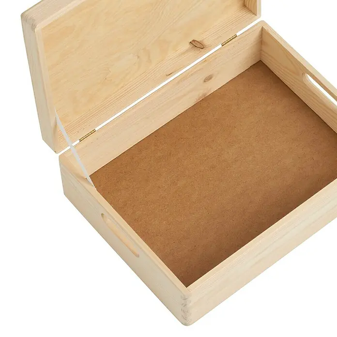 Zeller Present HolzkisteL x B x H: 40 x 30 x 14 cm, Holz - Offene Holzkiste mit hellem Holz und braunem Boden. Die Kiste hat seitliche Griffe und einen Deckel mit Scharnieren.