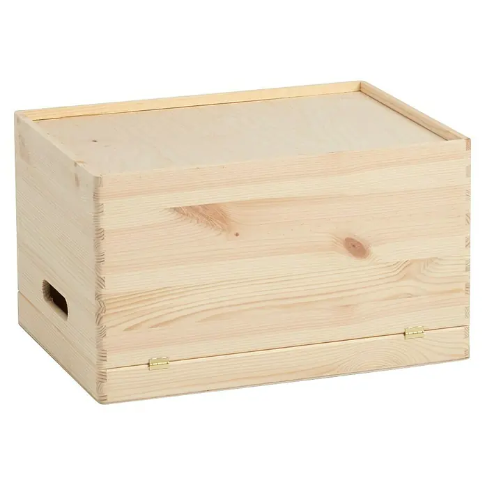 Zeller Present HolzkisteL x B x H: 40 x 30 x 23 cm, Holz - Ein hellbrauner Holzkasten mit Deckel, Griffloch und Beschlägen, ideal für die Aufbewahrung verschiedener Gegenstände.