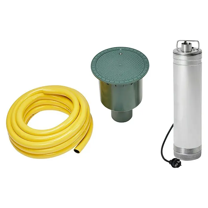 4rain Flachtank Komplettpaket Garten Comfort Flat XL7.000 l - Das Bild zeigt eine gelbe Schlauchrolle, einen grünen Bodeneinlauf und eine silberne Tiefbrunnenpumpe mit Stromkabel auf schwarzem Hintergrund.