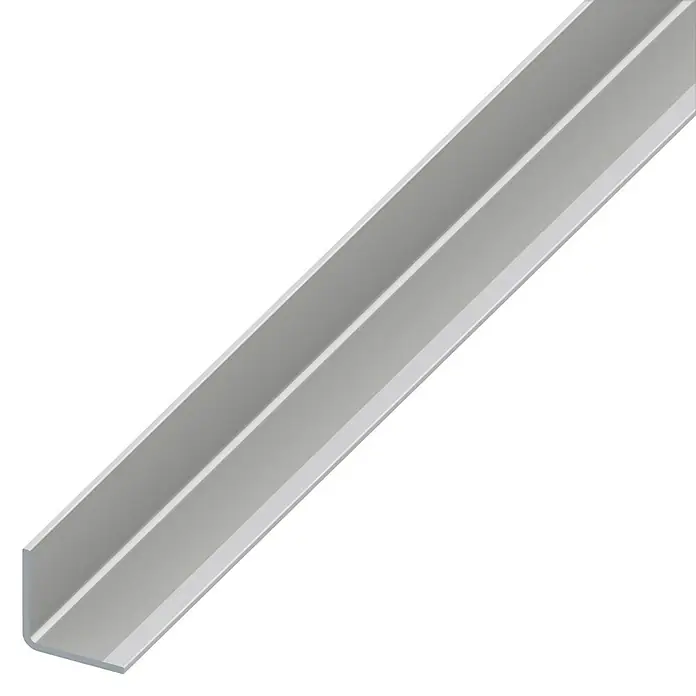 Kantoflex Perfil angular - 1.000 x 15 x 15 mm, Espesor: 1 mm, Acero inoxidable, Plateado - Primer plano de un perfil metálico angular gris claro sobre un fondo negro neutro, ideal para proyectos de construcción o edificación.