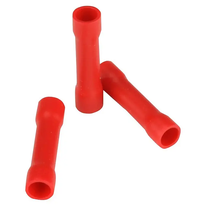 Kabel-Quetschverbinder - 20 Stk., 0,25 mm² - 1,5 mm², Rot - Nahaufnahme von drei roten Stoßverbinder-Crimps mit Kunststoffummantelung für elektrische Leitungen.