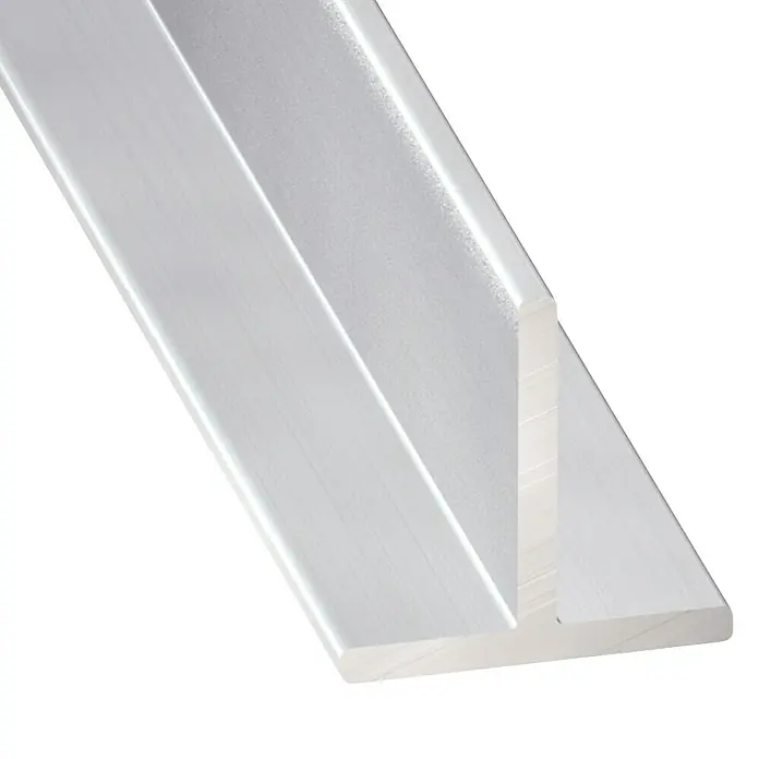 Kantoflex Perfil en T - 1.000 x 15 x 15 mm, Espesor: 1,5 mm, Plateado - Primer plano de un perfil en T de plástico blanco, ideal para bordes limpios y transiciones en interiores y construcción.
