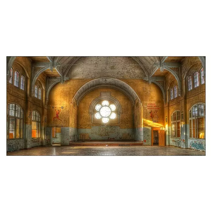 ProArt Leinwandbild - Lost Working Hall, B x H: 160 x 80 cm - Vorderansicht
