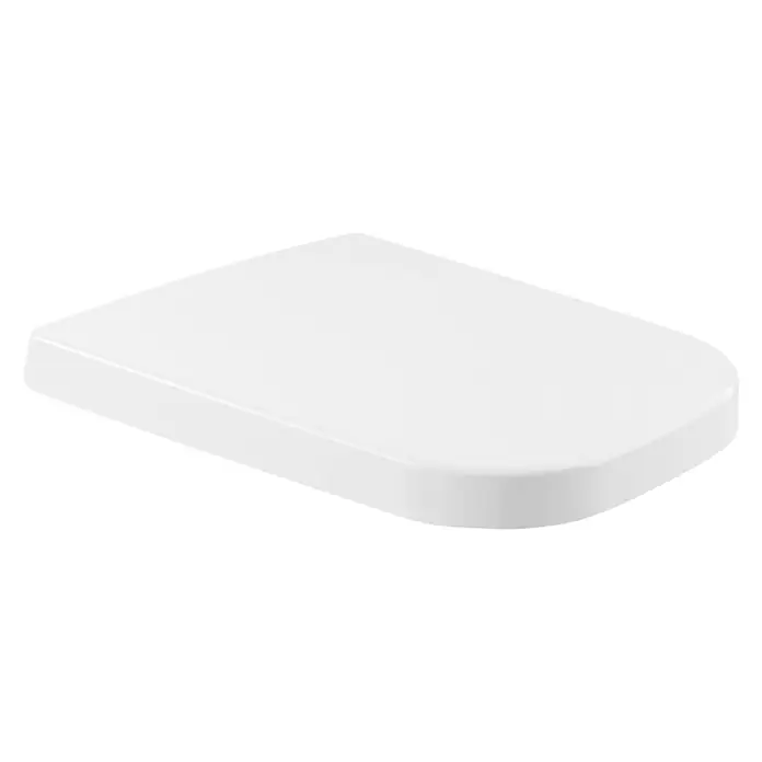Villeroy & Boch Joyce WC-Sitz - Duroplast, Weiß, Mit Absenkautomatik - Weiße Toilettenbrille mit abgerundeten Ecken auf schwarzem Hintergrund. Das minimalistische Design passt perfekt in moderne Badezimmer.